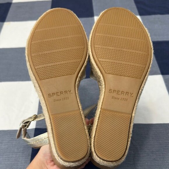 SPERRY Gold Sandals - Picture 7 of 8
